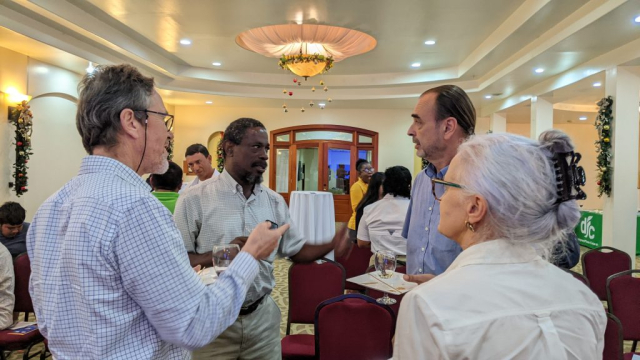 09 – Glynn Morris – Franlyn Magloire engaging gues